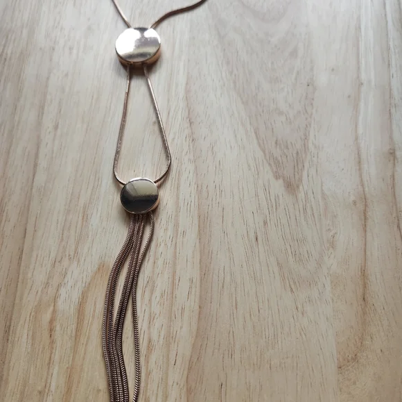 Charming Charlie rose gold necklace approx 19 inches from clasp to bottom - Picture 3 of 5